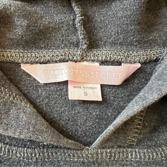 Vintage 2003 VICTORIA’S SECRET Gray Ling Sleeve Pullover Hoodie Logo Snowflake S - Picture 4 of 10